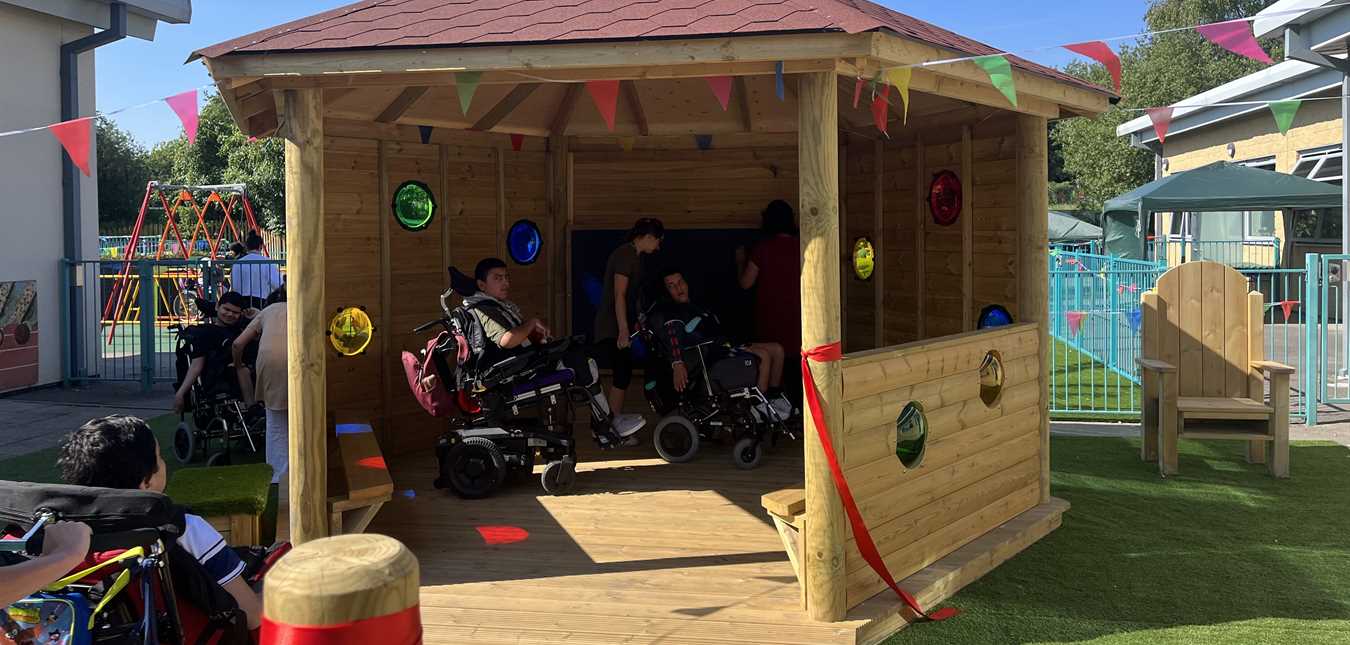 Transforming Outdoor Classrooms into Sensory Play Spaces!